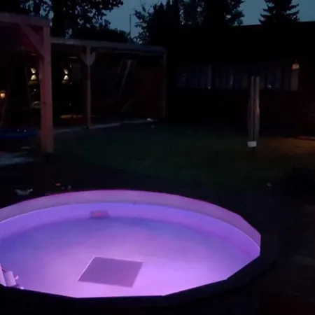 Bohemian Included Boat Supboards And Pool 5 Minutes By Boat From Parking To The Bohemien Daire