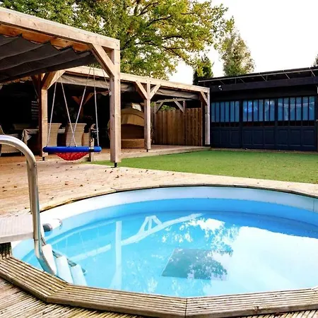 Bohemian Included Boat Supboards And Pool 5 Minutes By Boat From Parking To The Bohemien * Loosdrecht